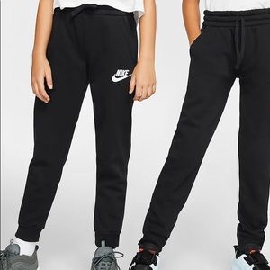 Unisex Nike Sportswear Black Club Fleece Sweatpants